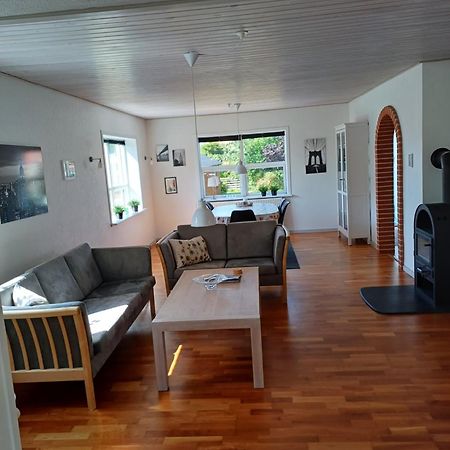 Bjergby Sonderbo Feriehus Ngoại thất bức ảnh